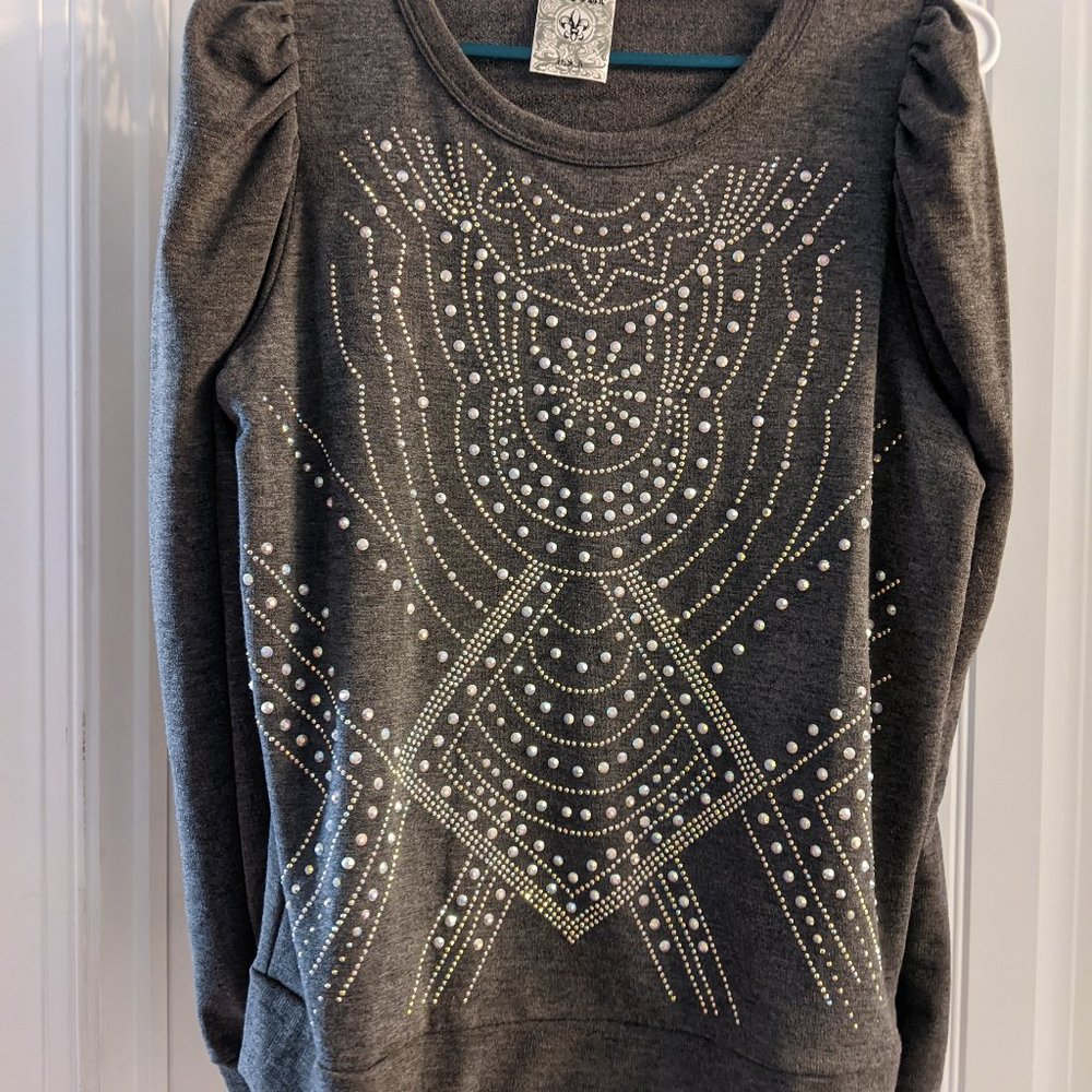 ladies pull over top